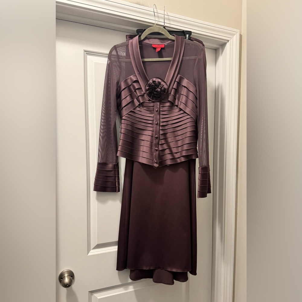 JS Collections Dusty Eggplant  Maxi Mock Dress 2piece top 6 bottom 8 beautiful !